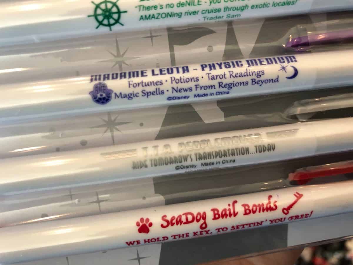 attraction pen typo