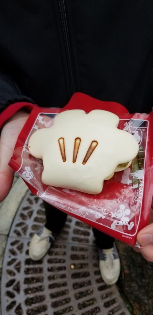 Pork bao bun Tokyo Disneyland