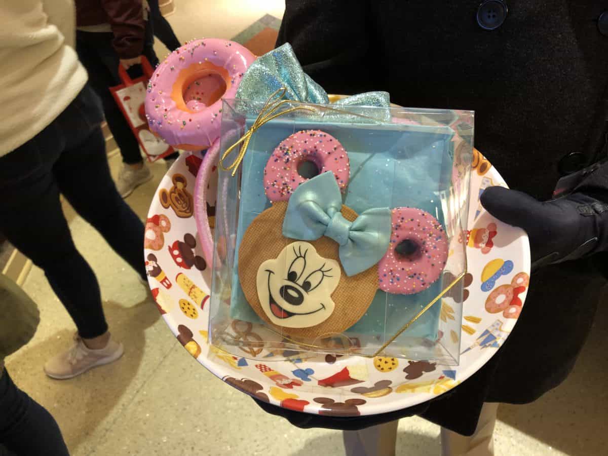 Minnie Mouse Donut ears headband cookie disney's hollywood studios walt disney world