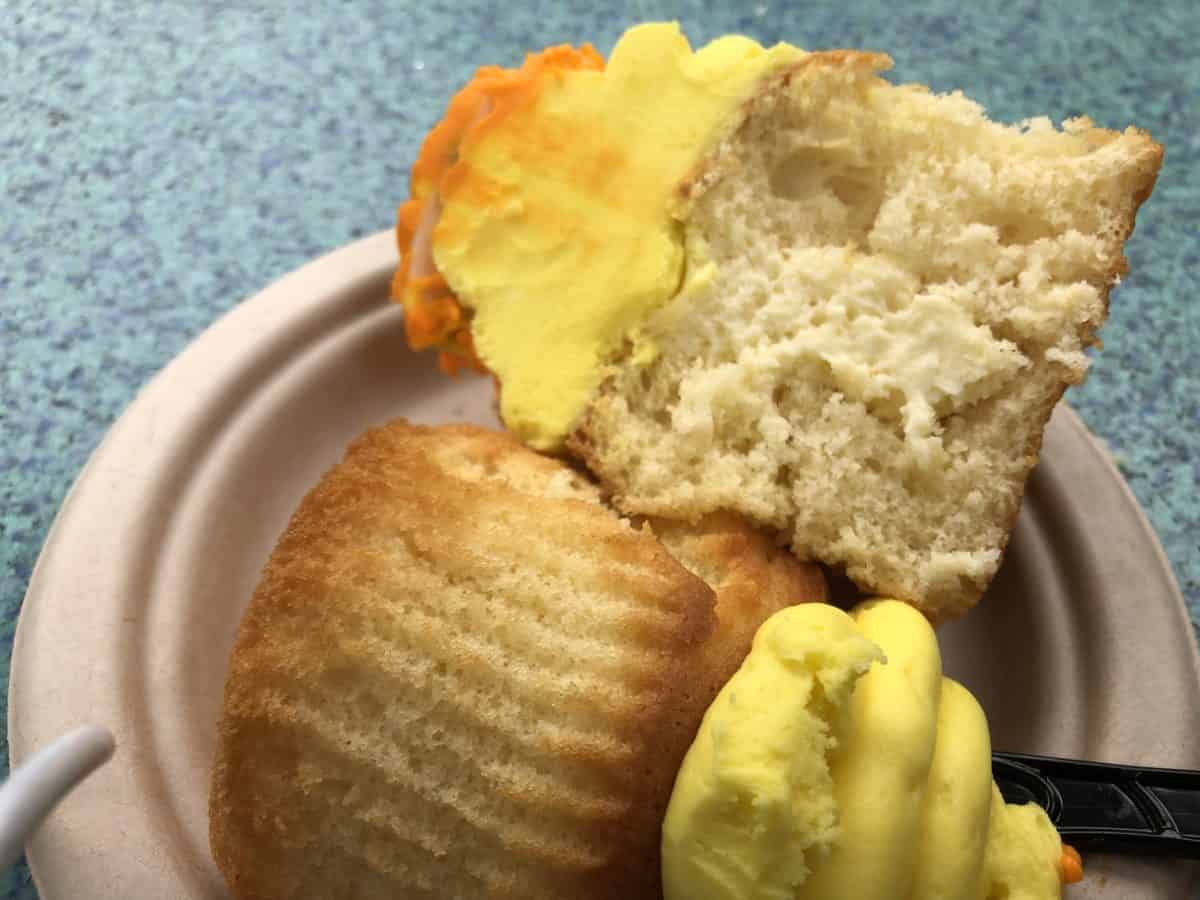 Lion King Cupcake anniversary disneys animal kingdom