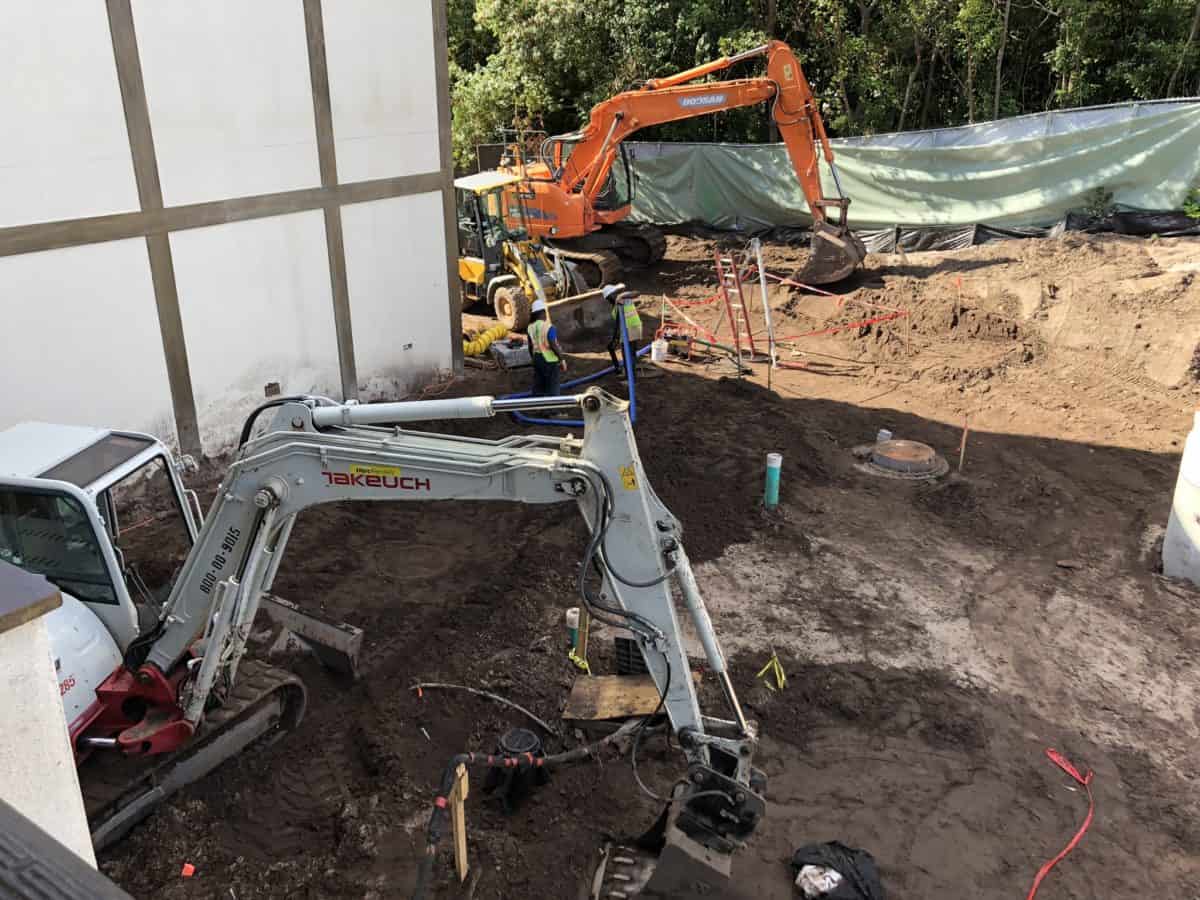 epcot january 2019 illuminations construction lagoon
