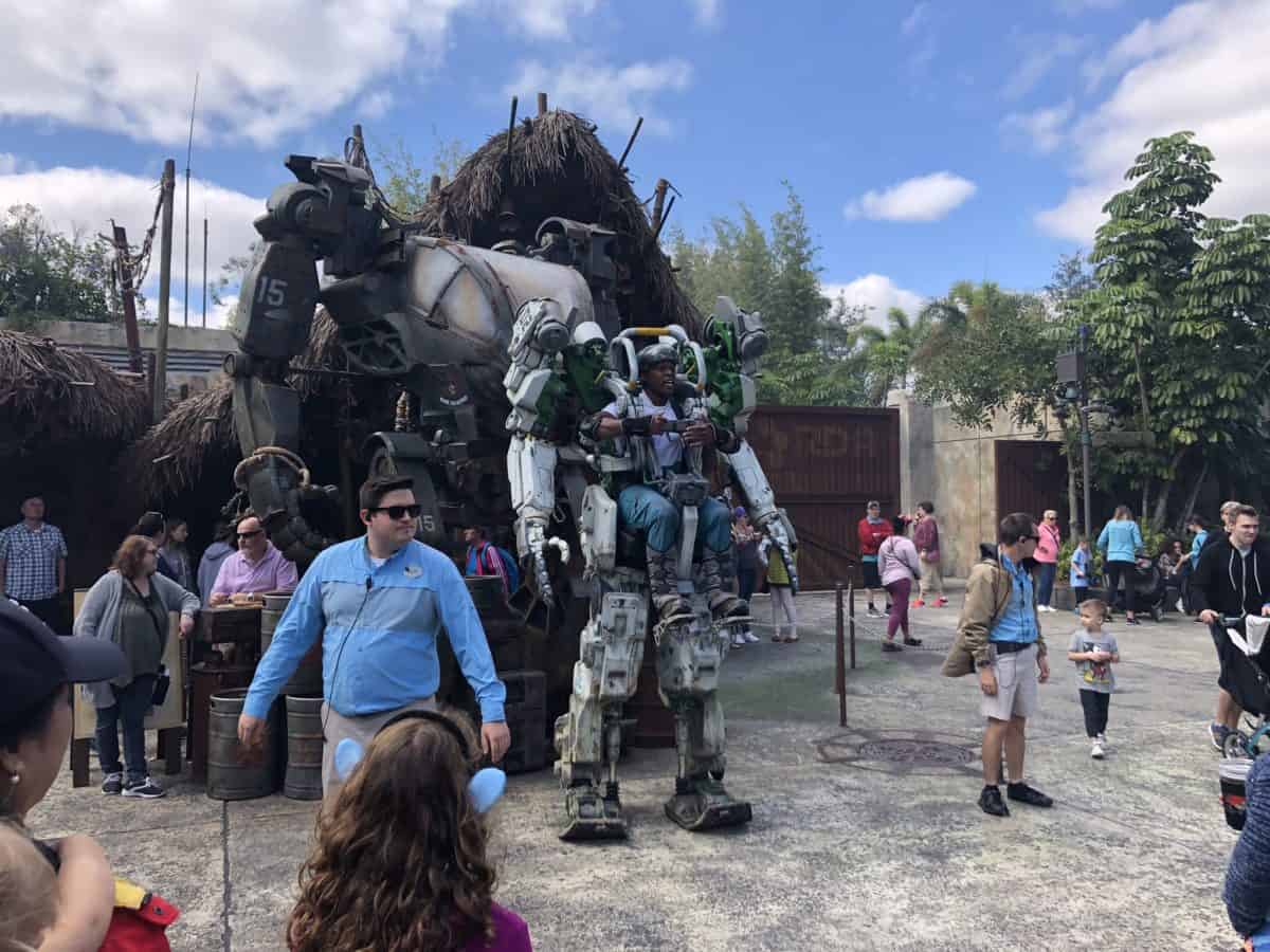 Animal Kingdom 1/15/19 (New Merchandise, Animal Encounters, and More!)