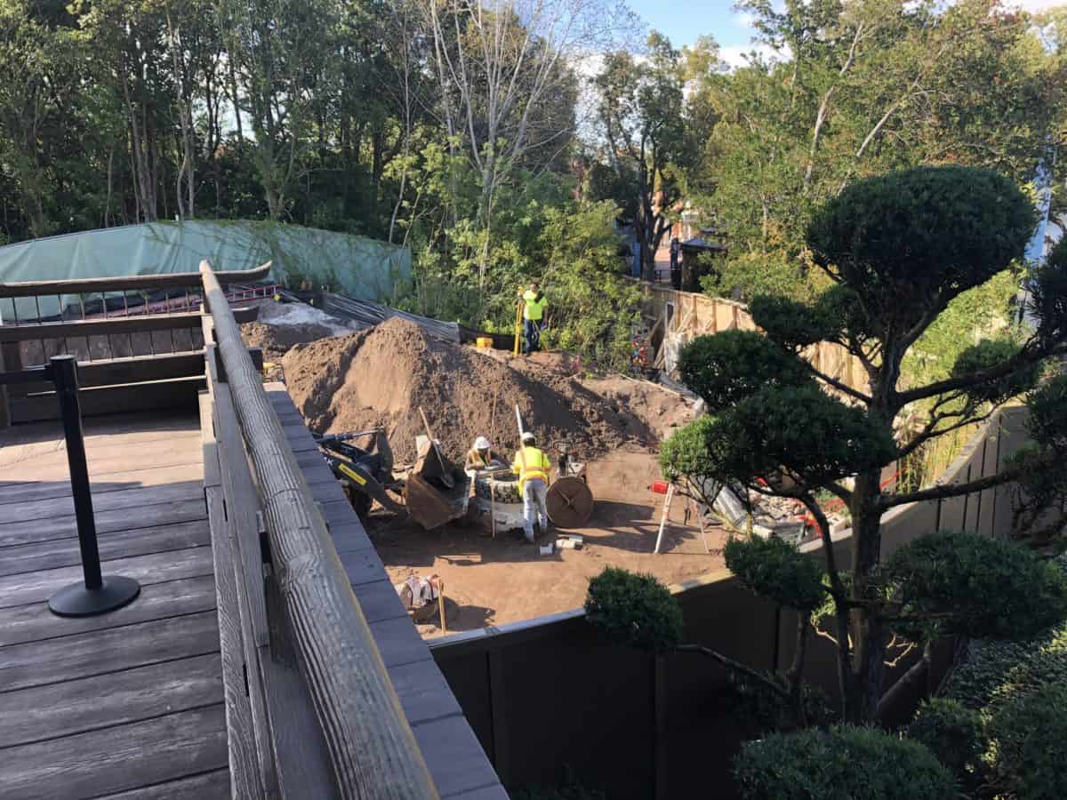 Epcot 1/14/19 (Construction Updates, New Merch and More)