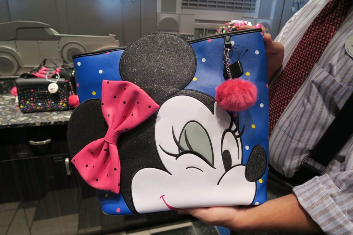 rock the dots 2019 Minnie wink tote