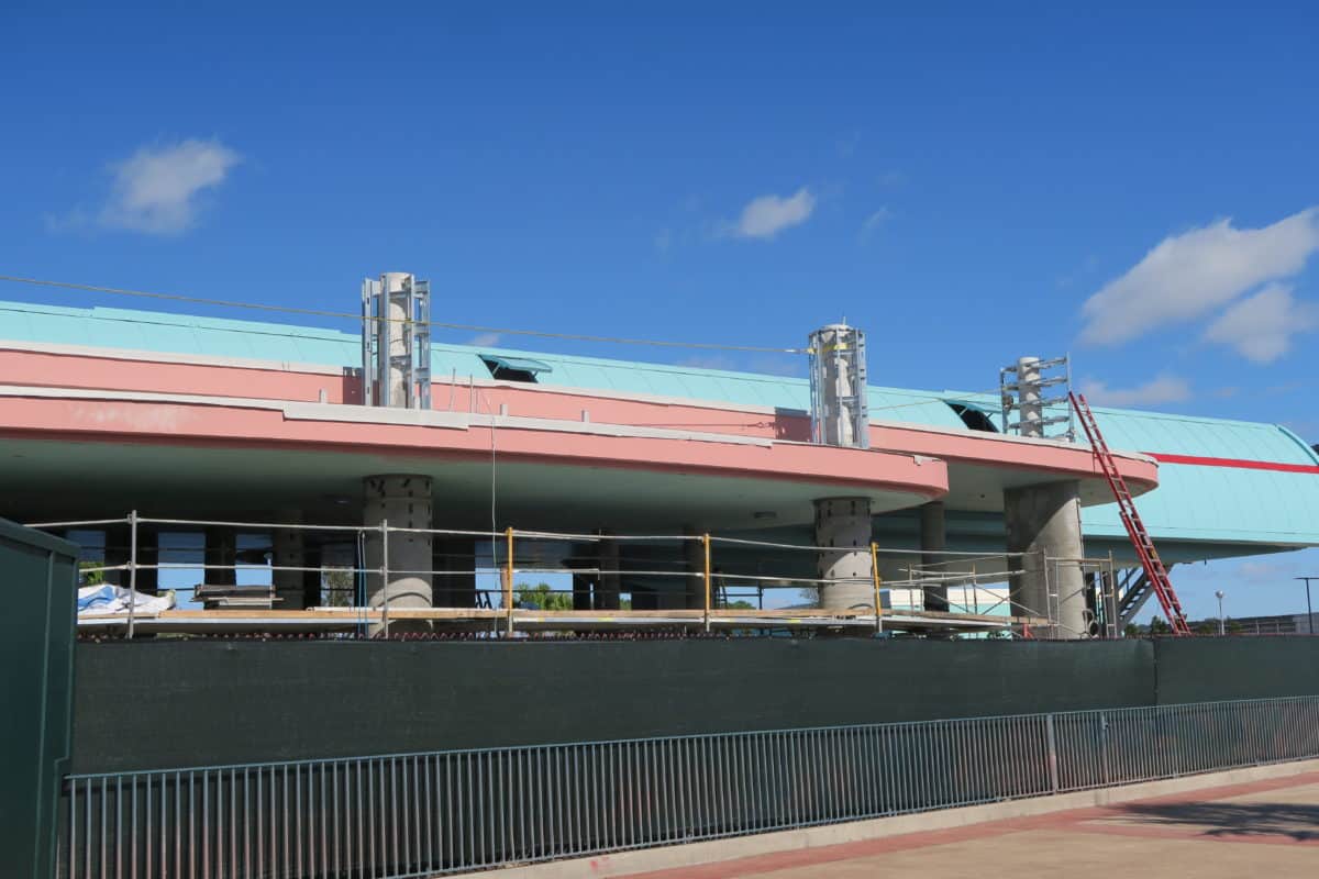 hollywood studios skyliner station construction