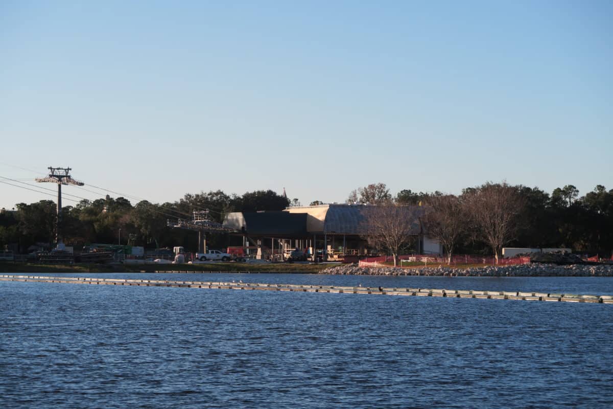 riviera resort skyliner station construction