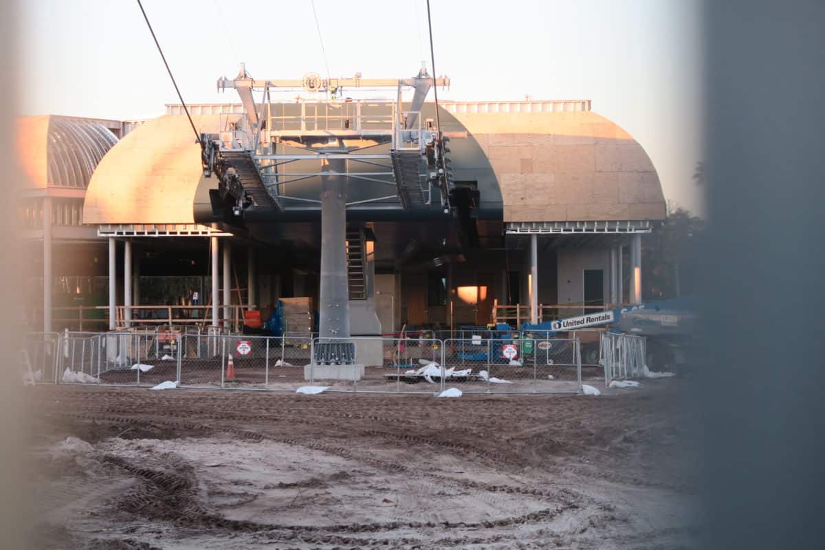 riviera resort skyliner station construction