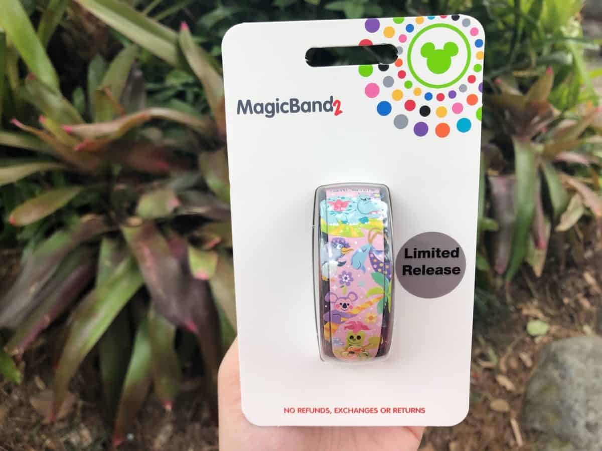 it's a small world magicband mary blair animal kingdom walt disney world