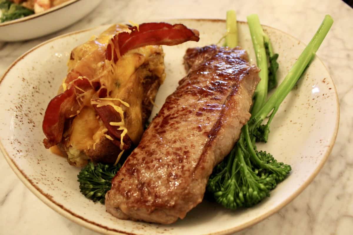 the plaza restaurant magic kingdom walt disney world dinner review january 2019