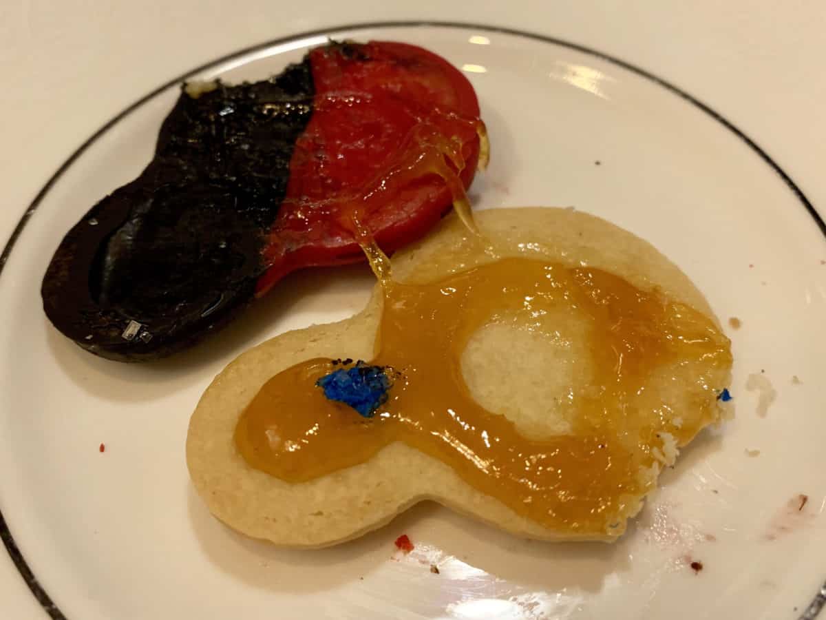 mickey's tea party celebration steakhouse 55 disneyland hotel