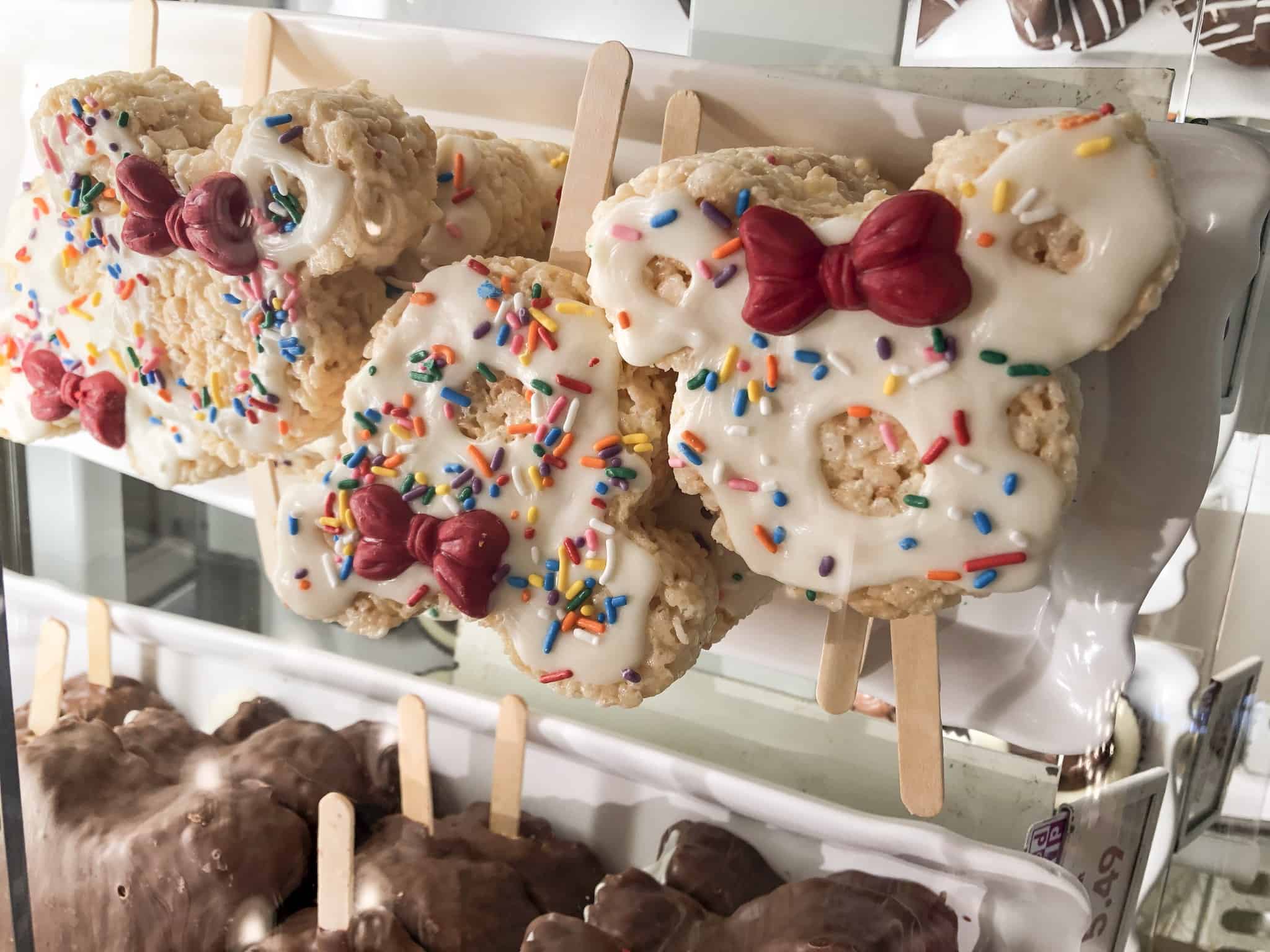 Rice Krispy Minnie Donut