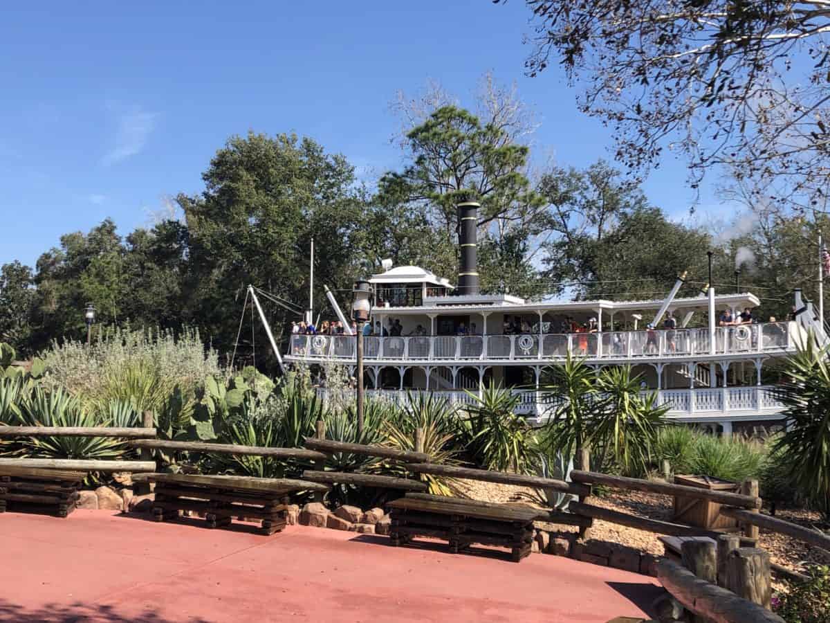 Liberty belle riverboat