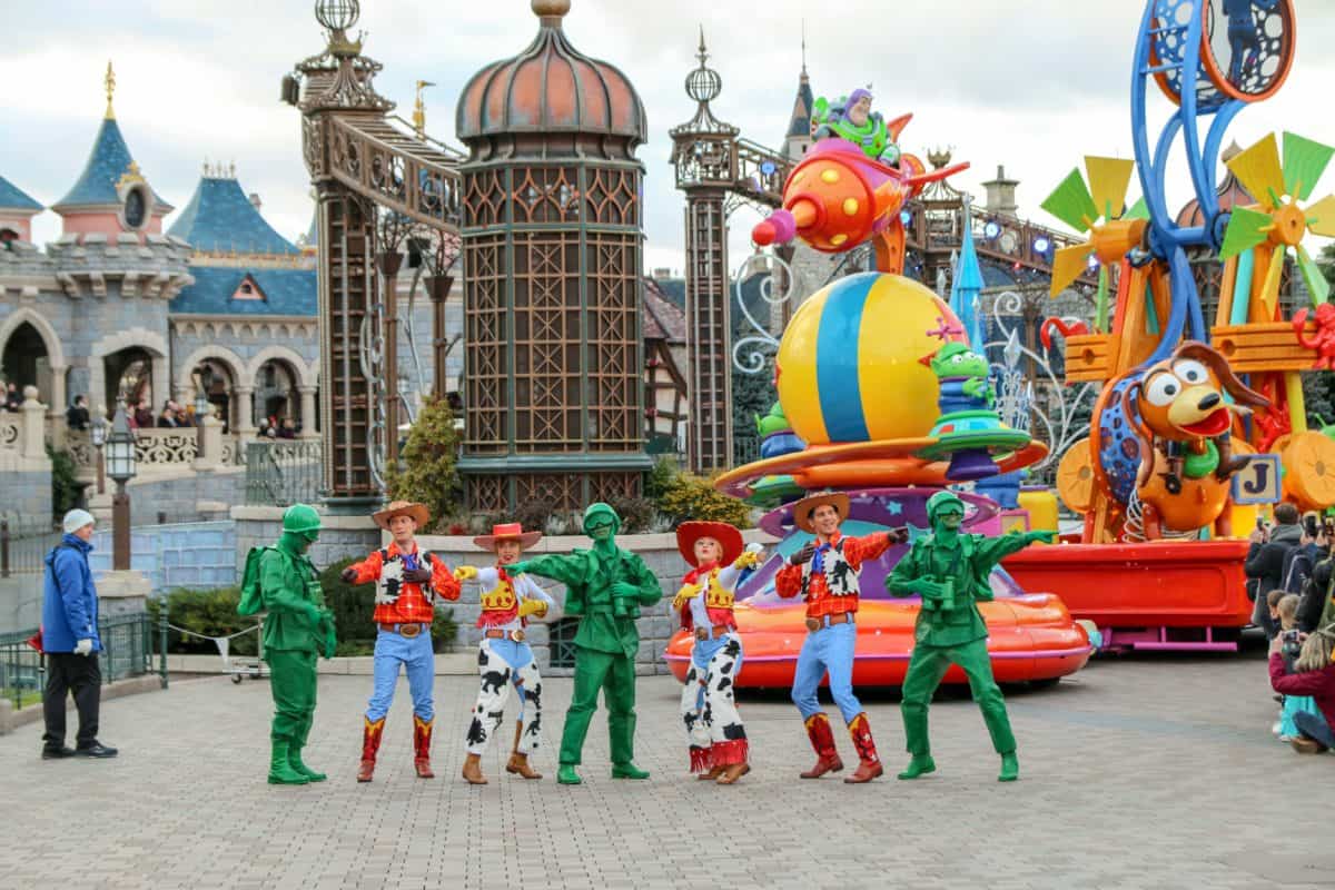 PHOTOS Stars on Parade Disneyland Park Disneyland Paris Maleficent