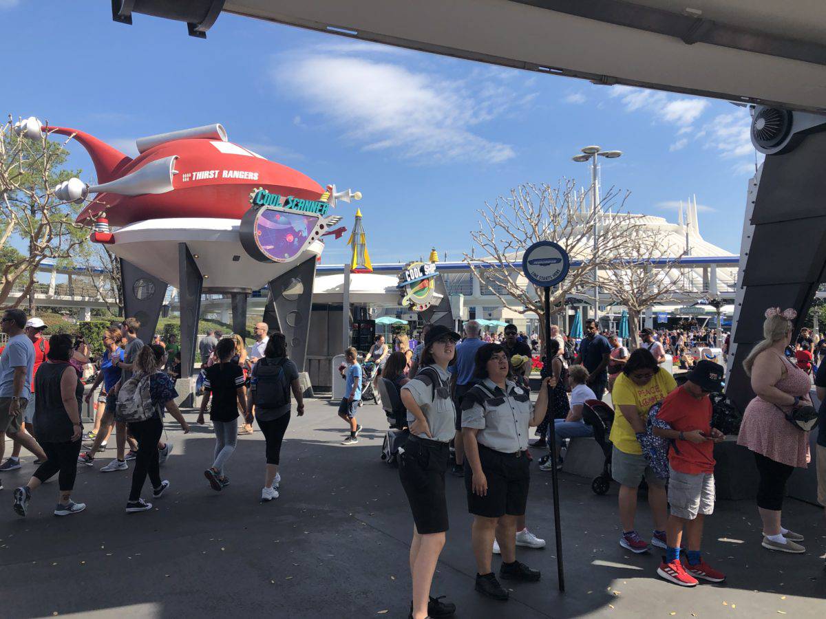 People Mover Line Starts Here