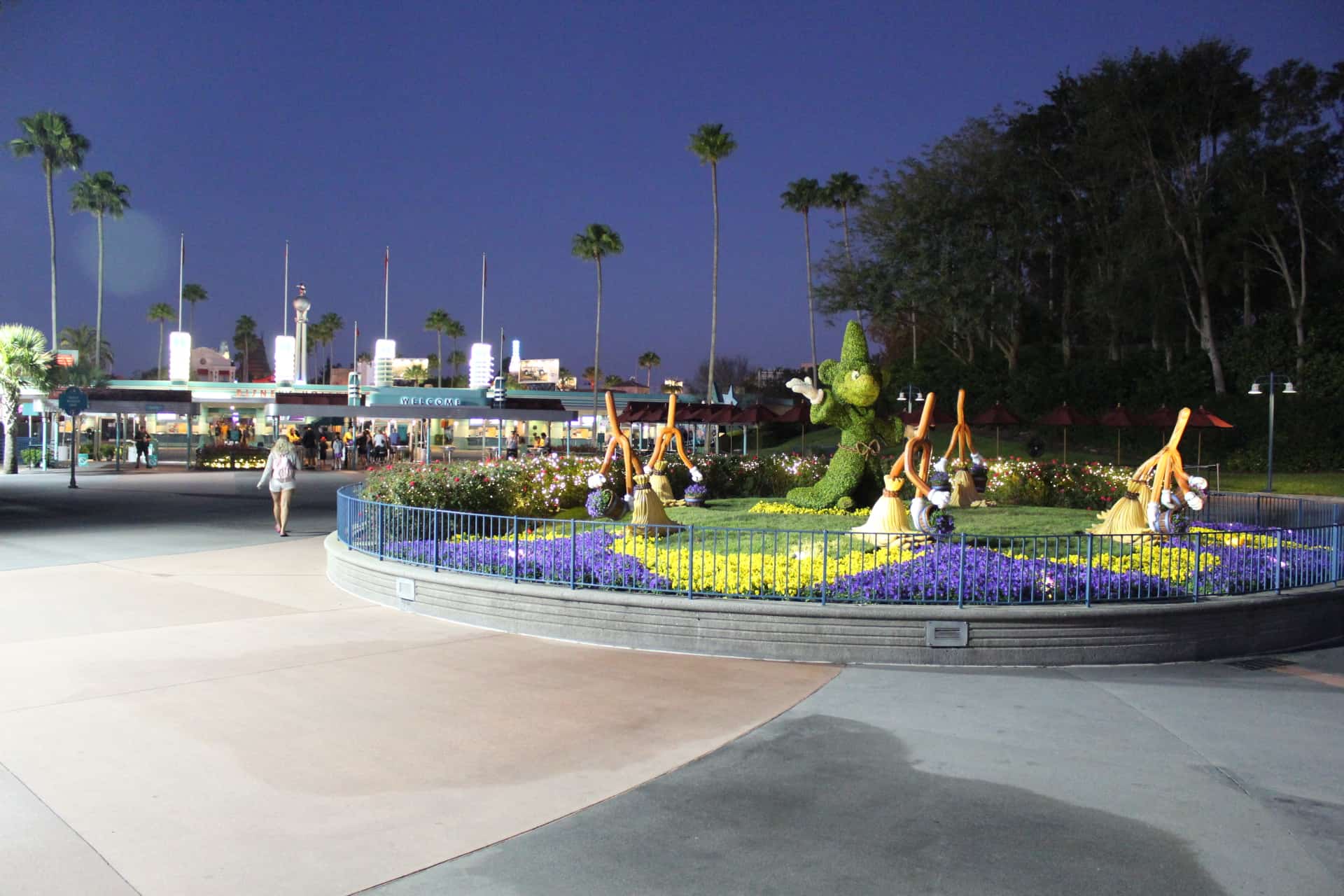REVIEW Early Morning Magic Toy Story Land Disney's Hollywood Studios Backlot Express Breakfast