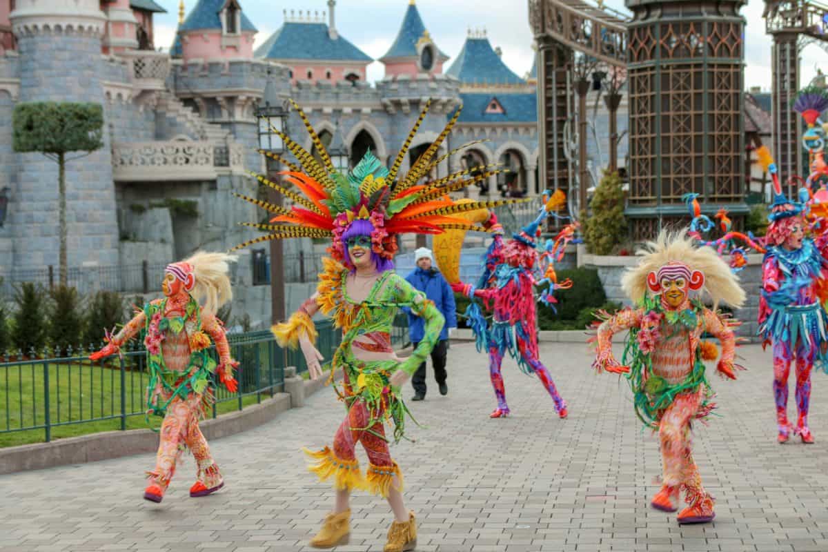 PHOTOS Stars on Parade Disneyland Park Disneyland Paris Maleficent