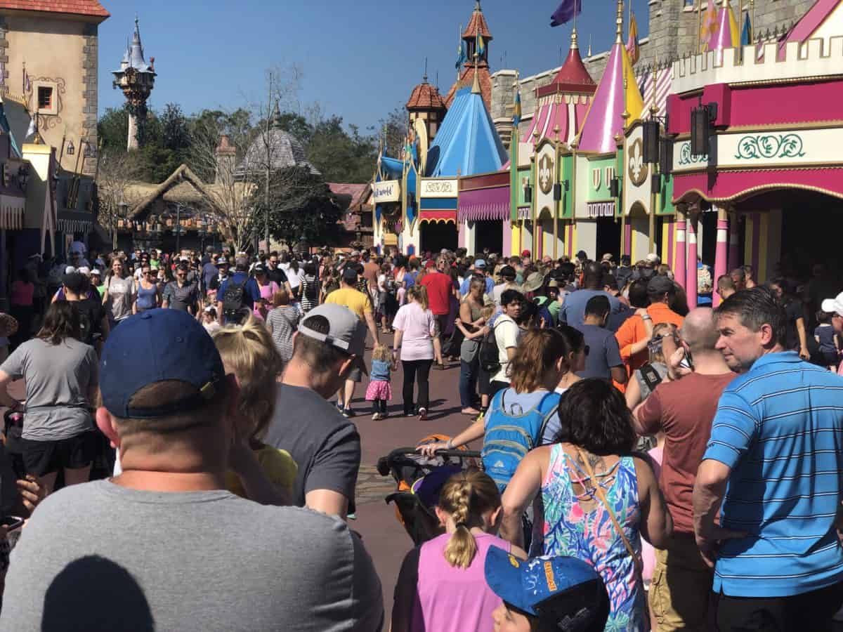 It&rsquo;s a small world line