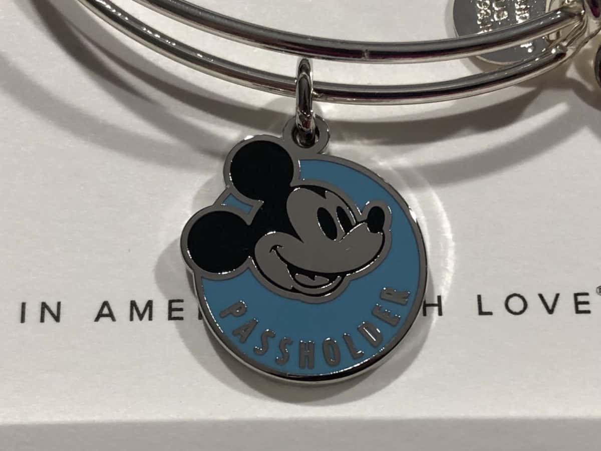 Alex and Ani Annual Passholder
