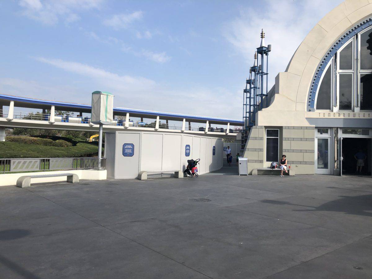 Space Mountain Construction Wall