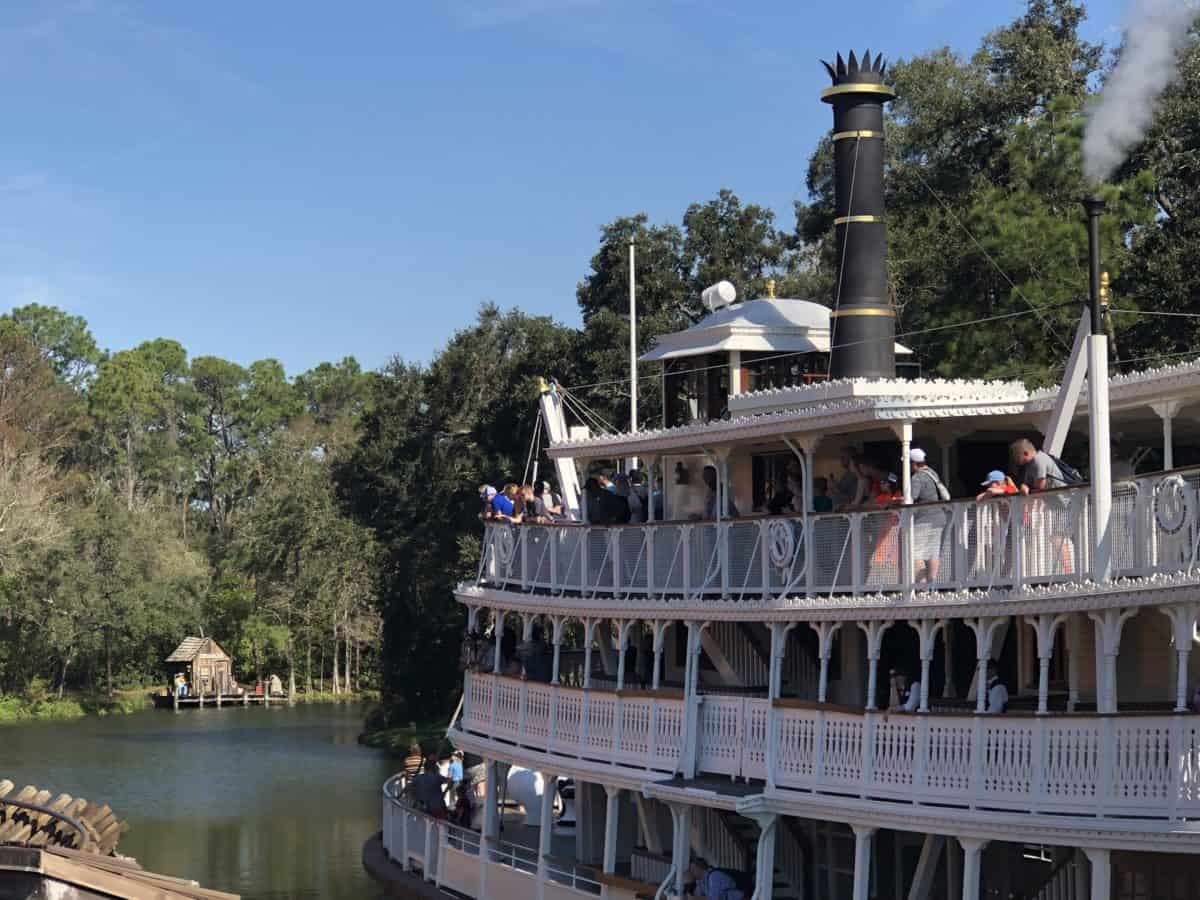 Liberty belle riverboat