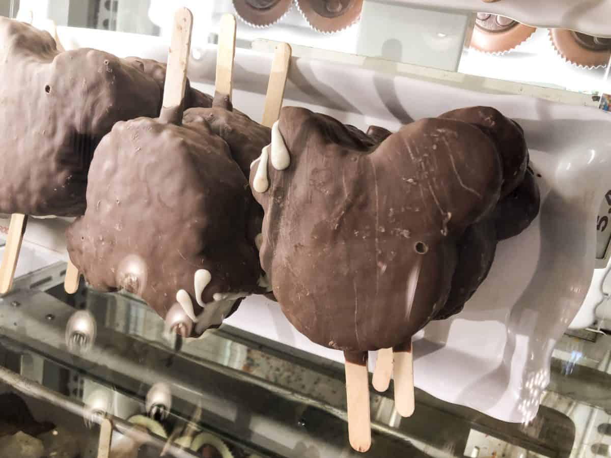 Rice krispy Mickey ice cream 