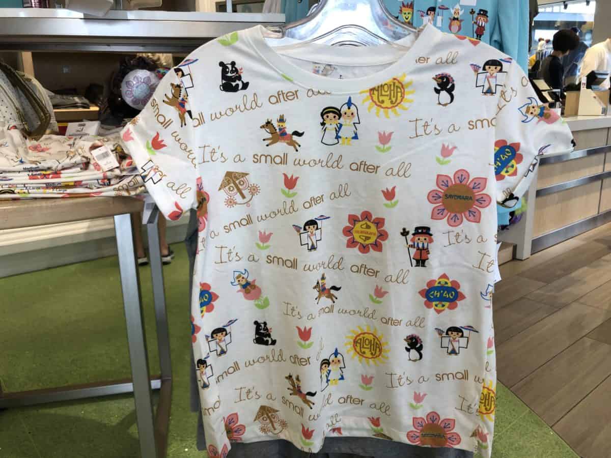 It&rsquo;s a small world tee