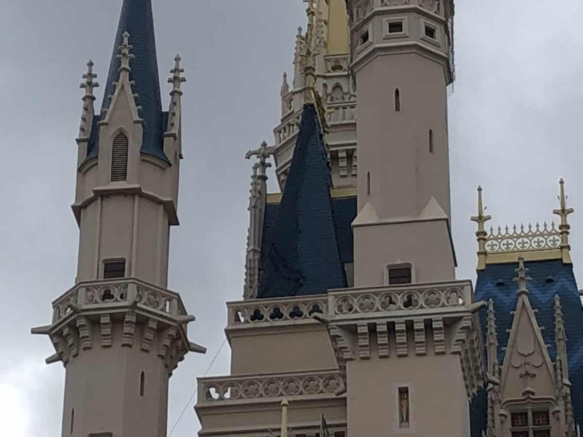 PHOTO REPORT Magic Kingdom Tomorrowland Construction Merchandise Updates PhotoPass Box