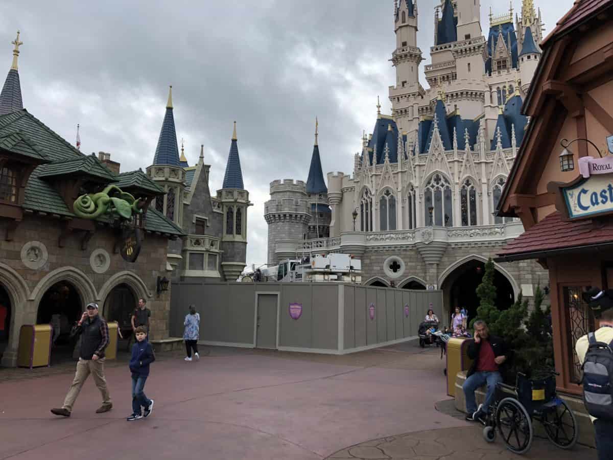 PHOTO REPORT Magic Kingdom Tomorrowland Construction Merchandise Updates PhotoPass Box