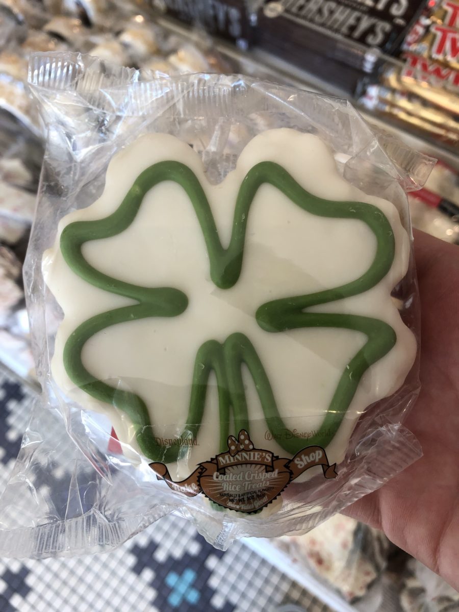 PHOTO REPORT Magic Kingdom 2/7/2019 Mickey Bubble Wand Shamrock Crispy Treat Cosmic Ray's