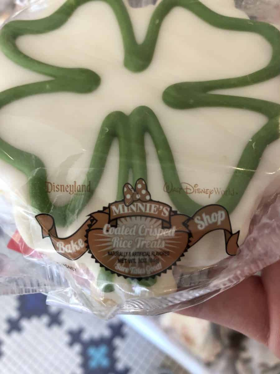PHOTO REPORT Magic Kingdom 2/7/2019 Mickey Bubble Wand Shamrock Crispy Treat Cosmic Ray's