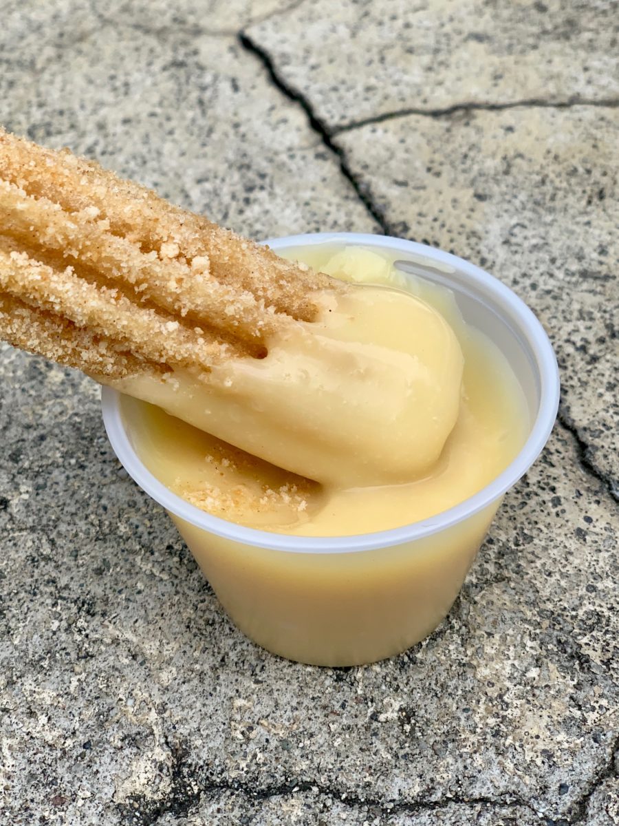 banana pudding churro disneyland