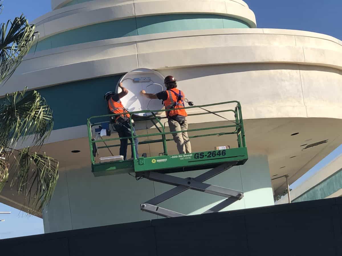 disneys hollywood studios bus loop new signage feb 2019