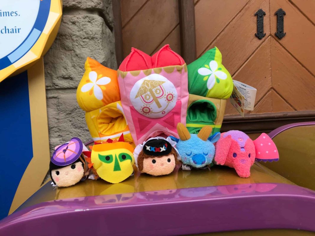 its a small world tsum tsum set disney parks