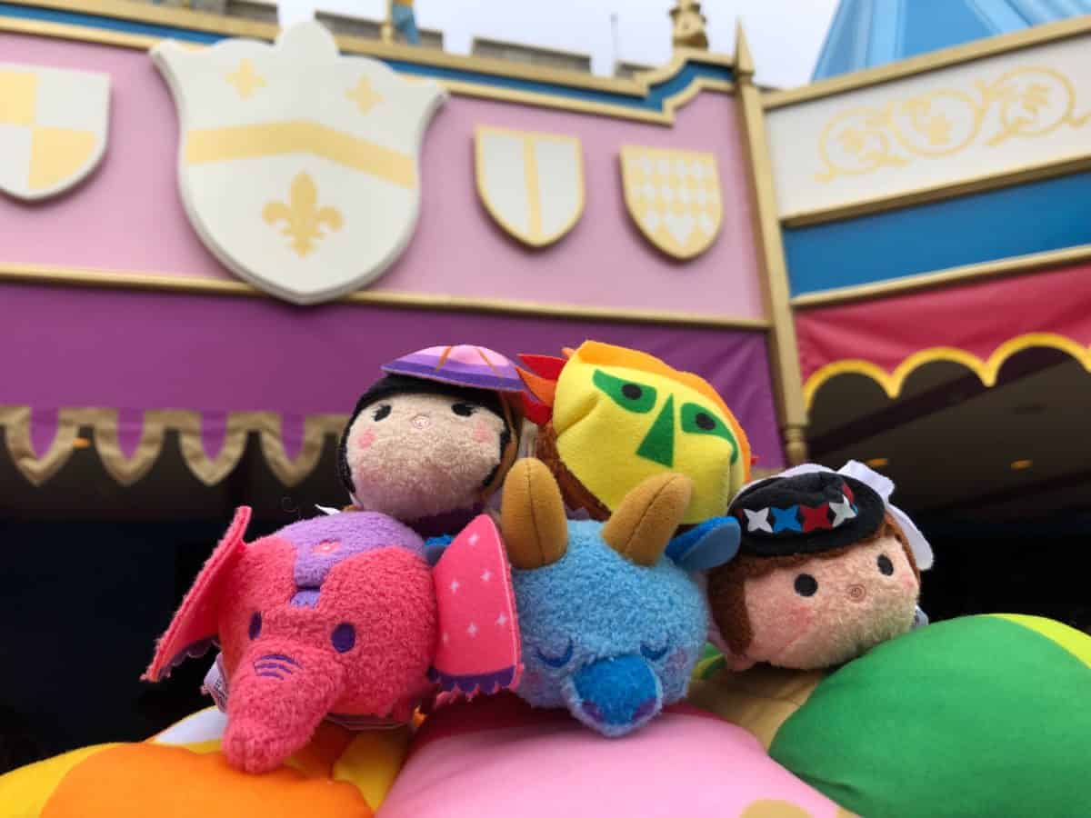 its a small world tsum tsum set disney parks