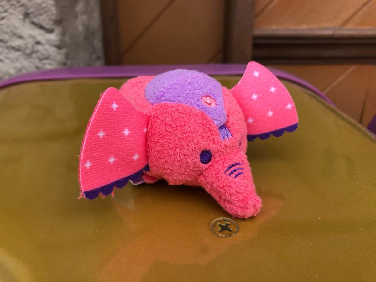 its a small world tsum tsum set disney parks