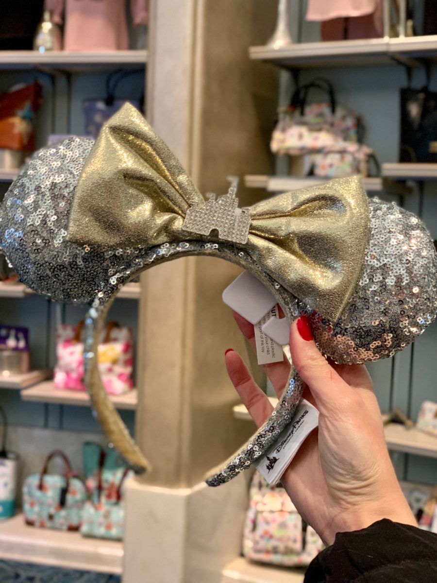sleeping beauty castle ears disneyland 2019