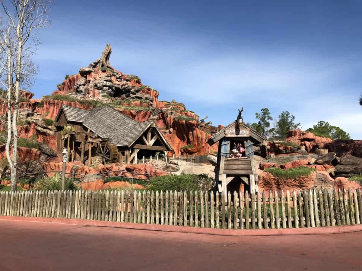 Splash mountain 