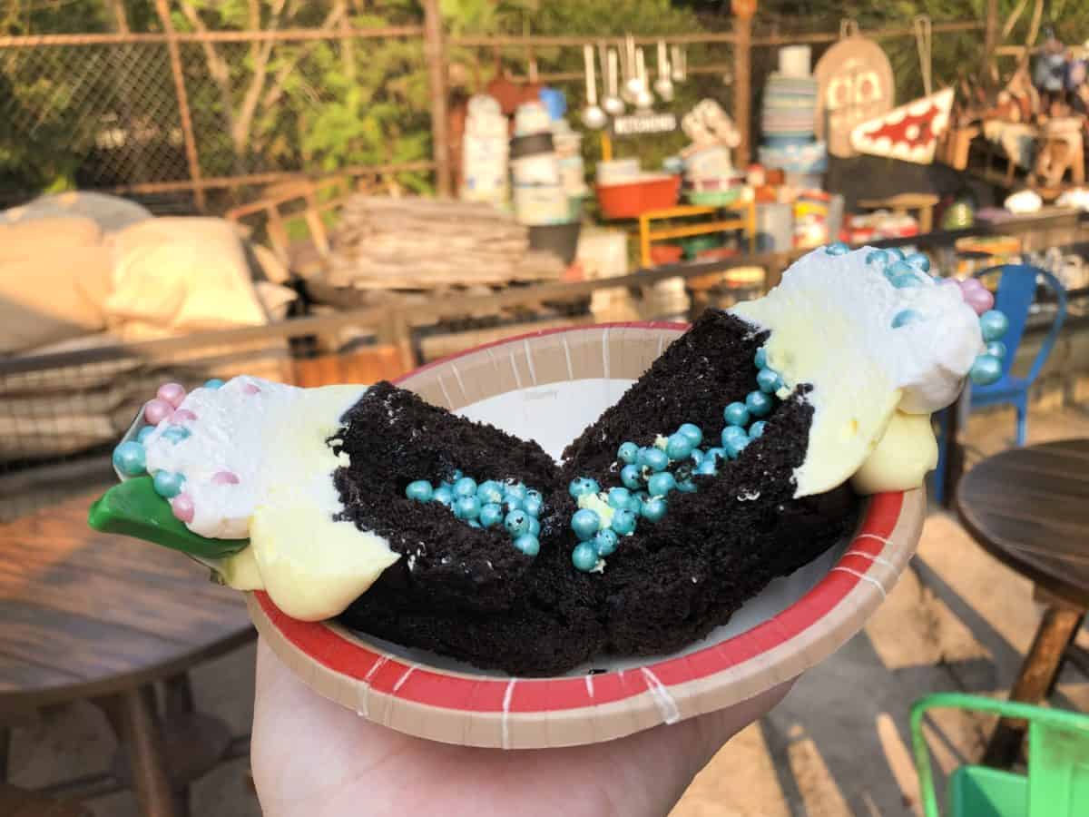 Jabari giraffe cupcake