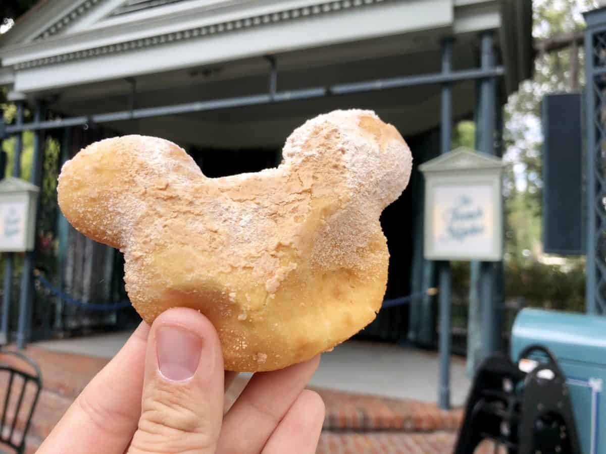 Butterscotch Beignets Get Your Ears On Disneyland Park 