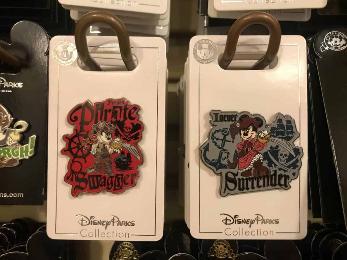 Mickey Minnie pirate pin