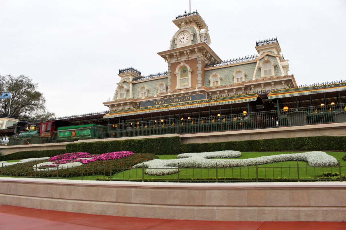 magic kingdom train station