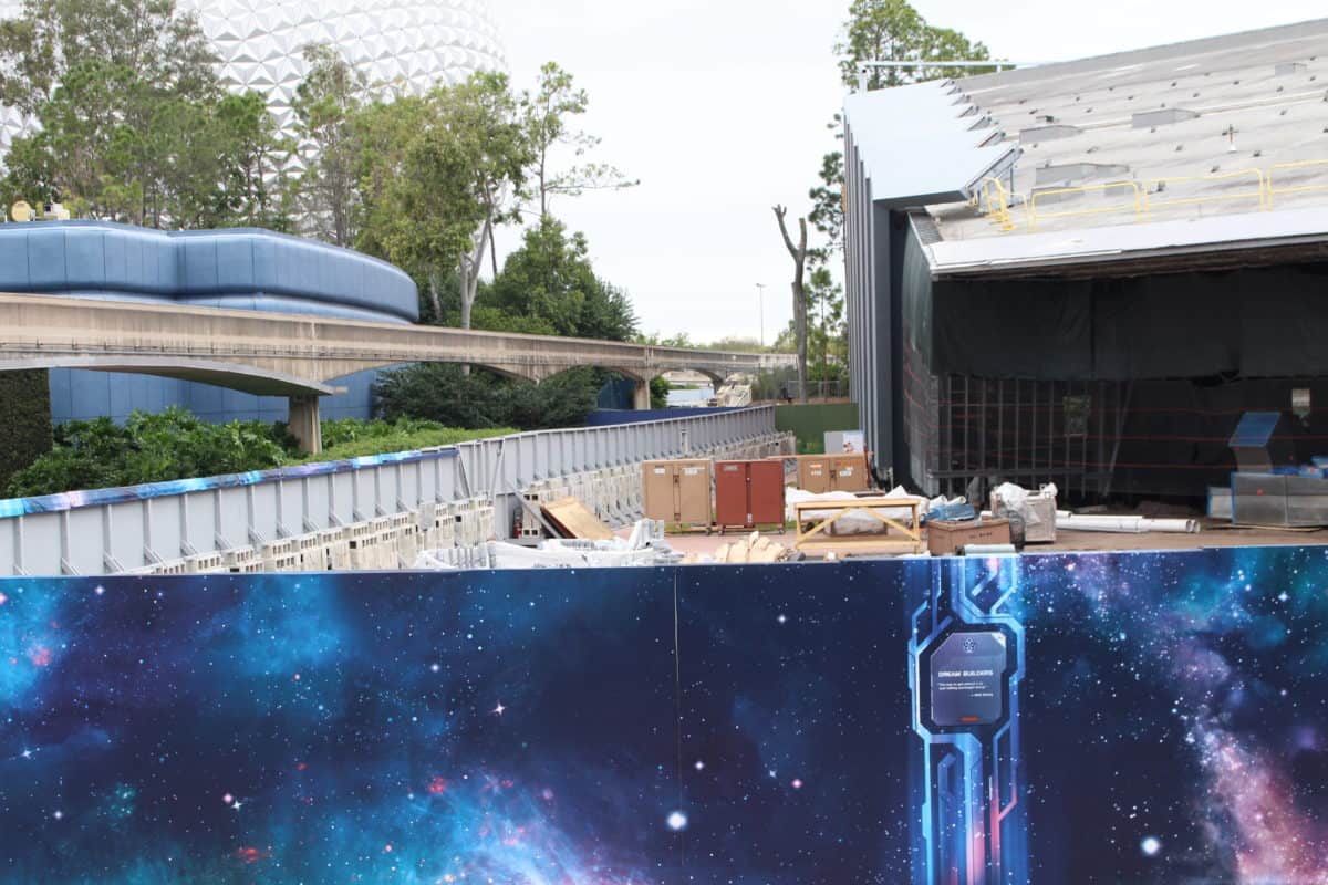 Guardians of the Galaxy coaster construction