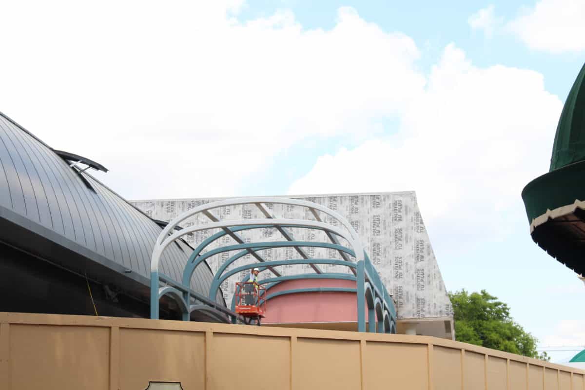 epcot Skyliner