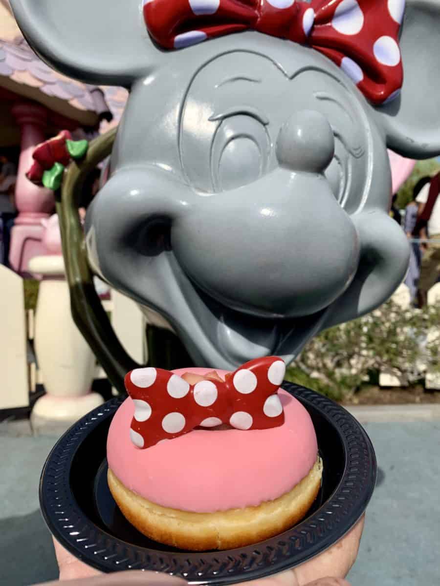Minnie and Mickey Seasonal Donuts Disneyland Park