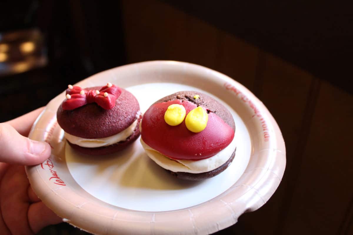 mickey minnie whoopie pie magic kingdom