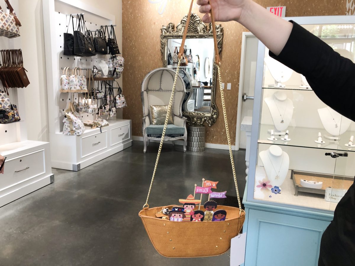 Danielle Nicole it&rsquo;s a small world Handbag