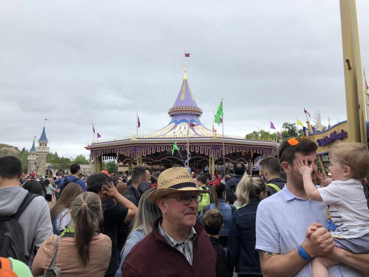 MK Crowds