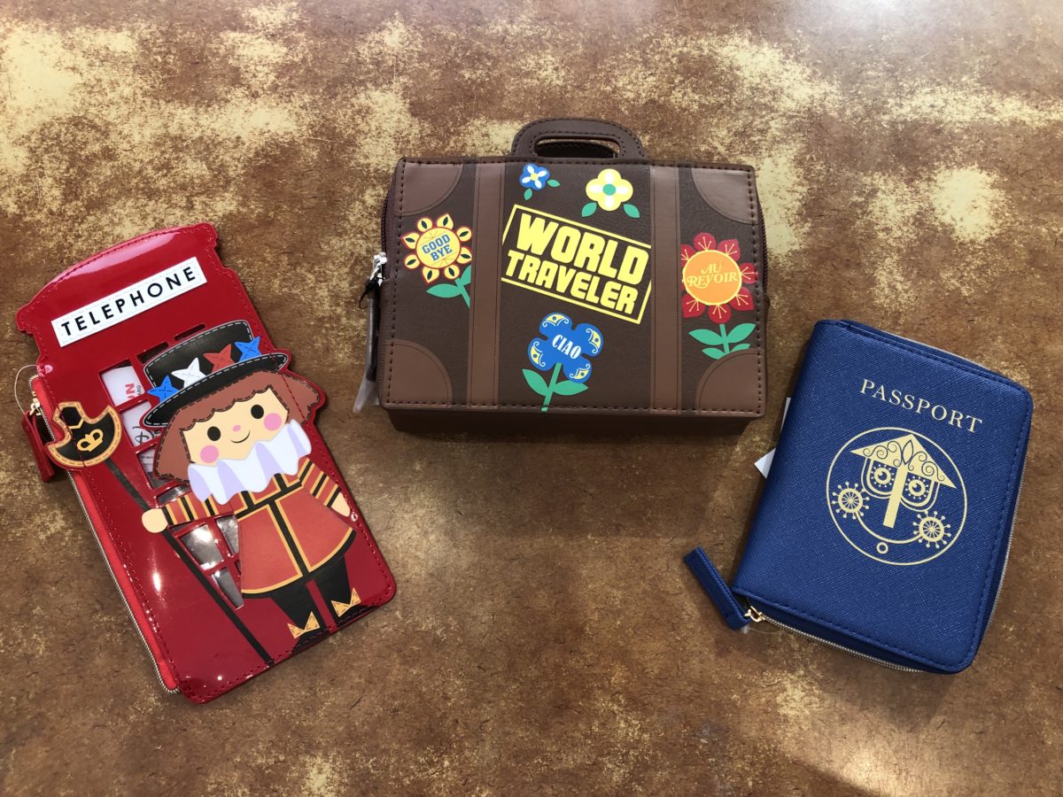 It&rsquo;s a small world coin purses