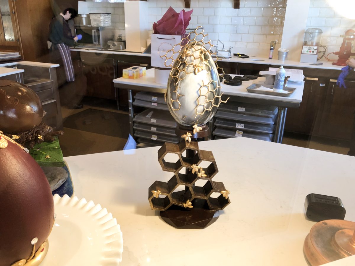 Amorette&rsquo;s Easter Display