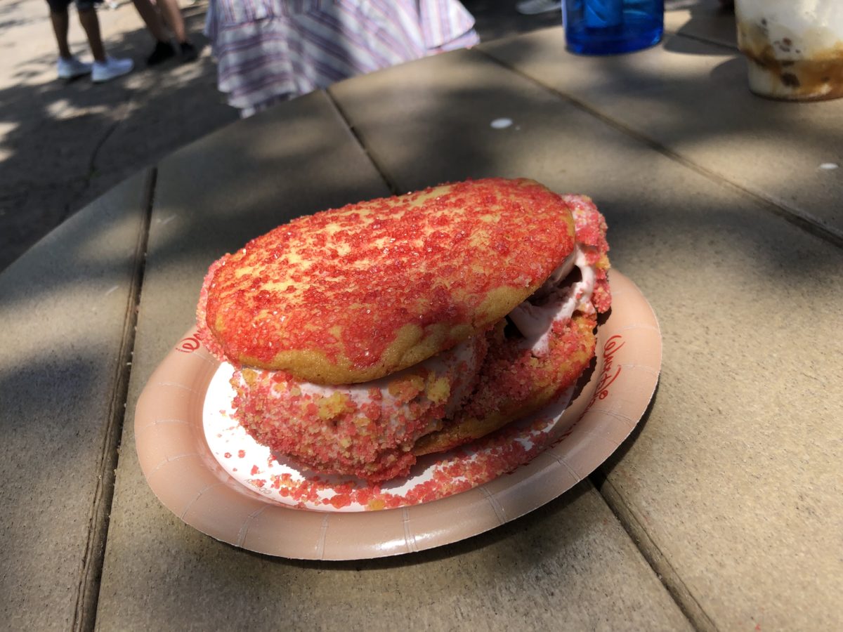 animal kingdom tasting sampler april 2019